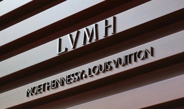LVMH stocks price is up by 0.8%, reaches historic level – Eurasia